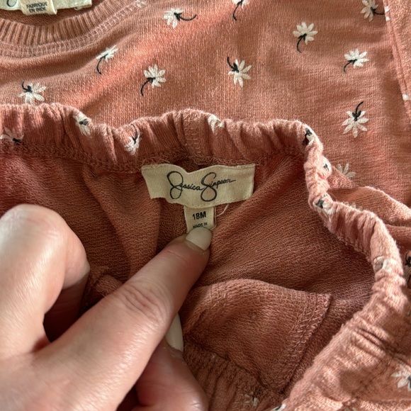 Jessica Simpson Baby Girl 3 Piece Set - Picture 8 of 10